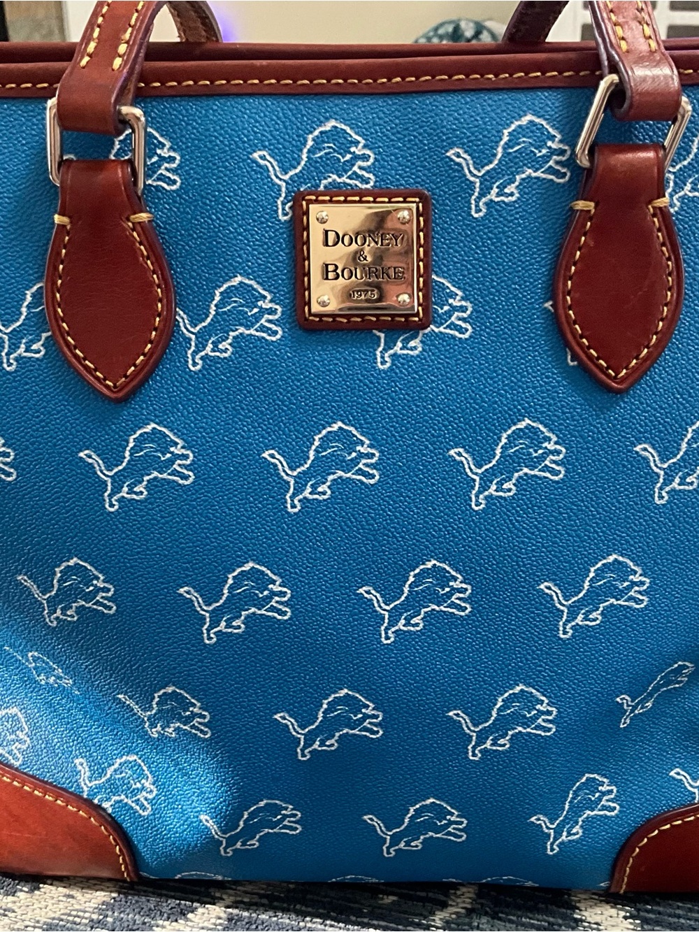 Dooney & Bourke Detroit Lions Richmond Purse - Picture 1 of 7